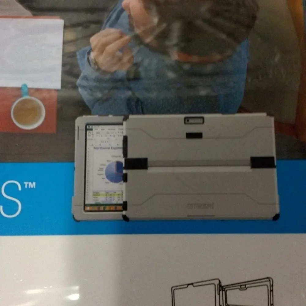 NWT Trident Case Cyclops Series for Surface 3 Microsoft. Black case.